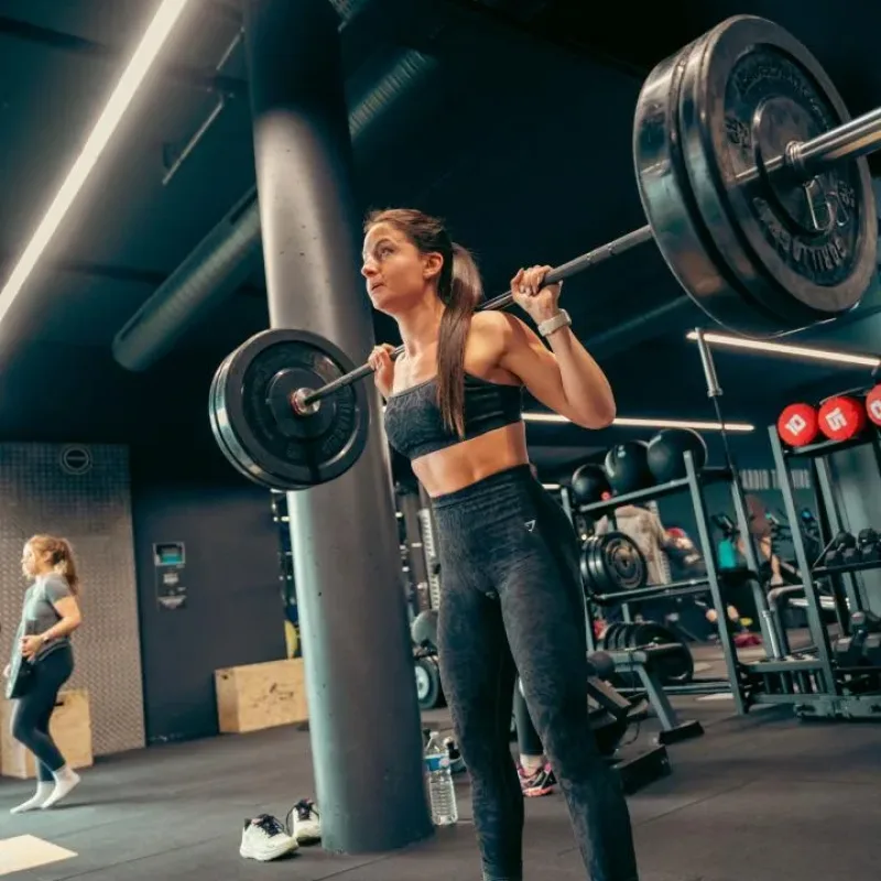 Scène professionnelle photographiée pour le projet Fitness Park